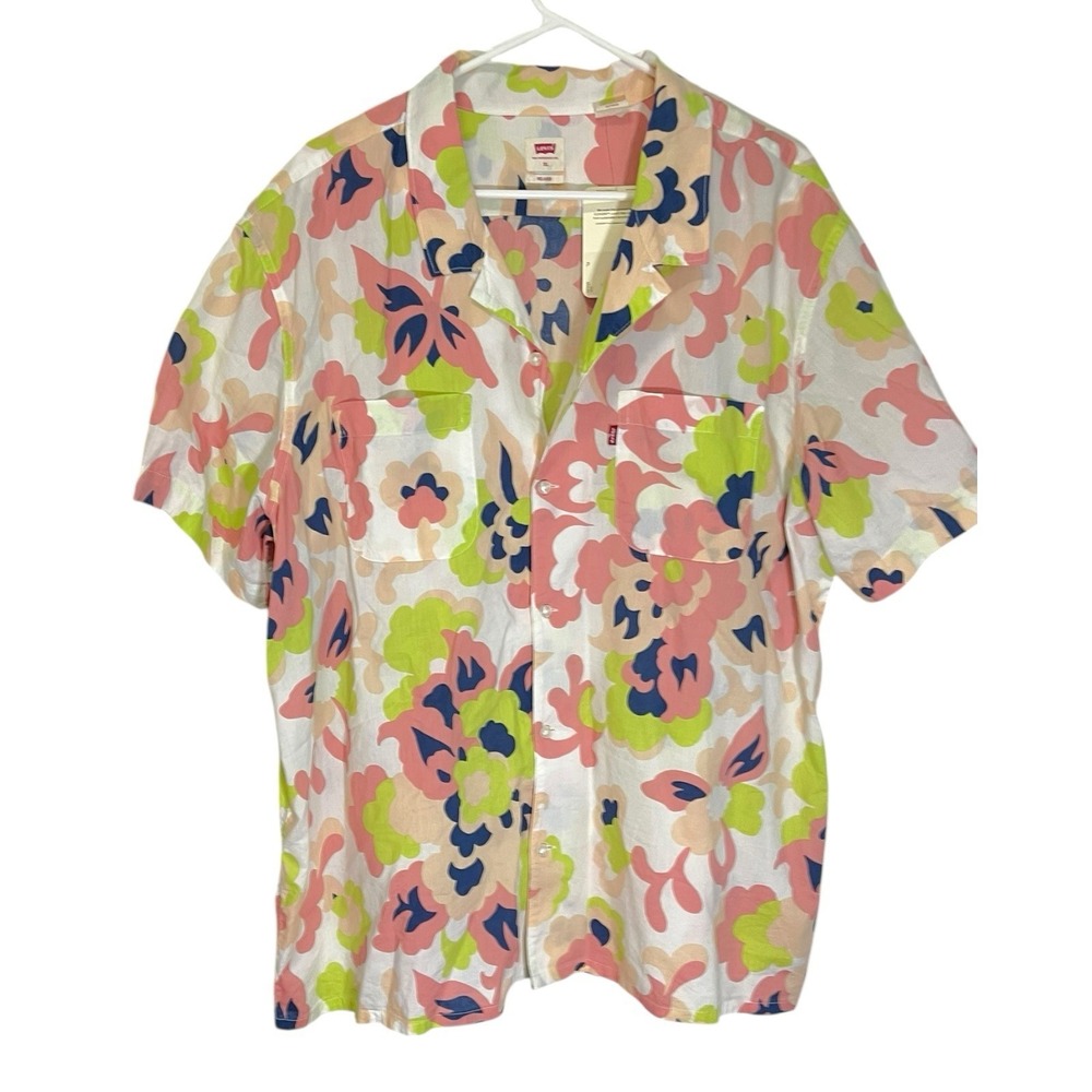NEW Levi's XL Relaxed Camp Shirt Pastel Floral Pattern‎ Casual Button Up Whimsy